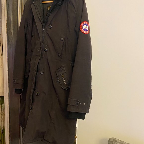 Canada Goose - Black Kensington Parka (Woman) size M - Picture 4 of 5